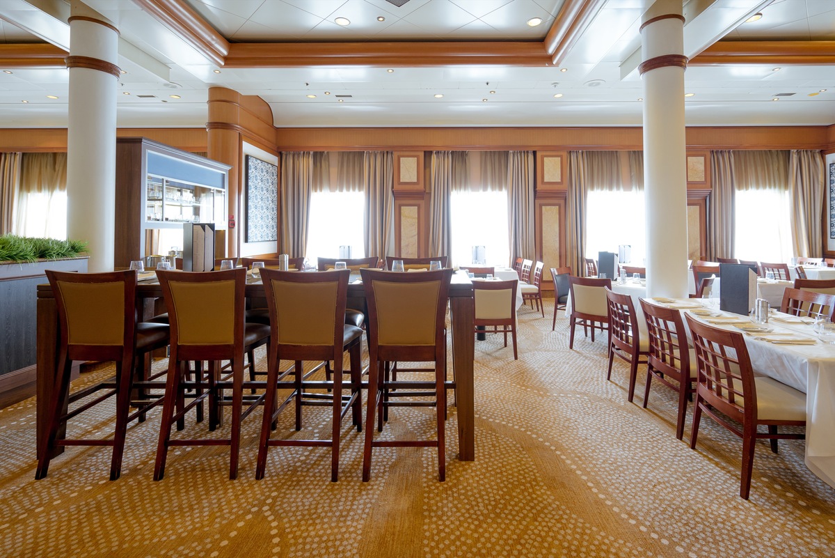 ACL ambienceBuckingham Restaurant.jpg